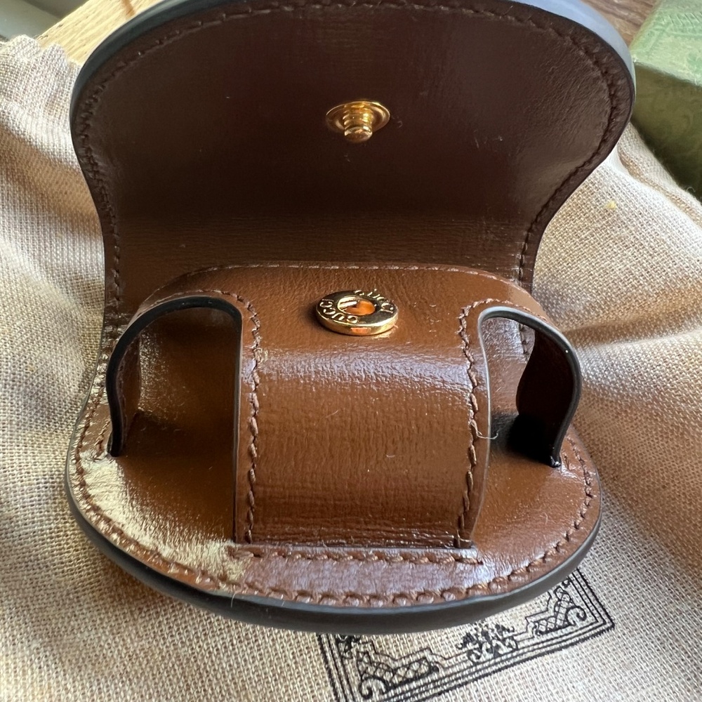 Authentic Gucci Leather Trimmed Logo Canvas AirPod Pro Cade W/Lanyard - Picture 6 of 11